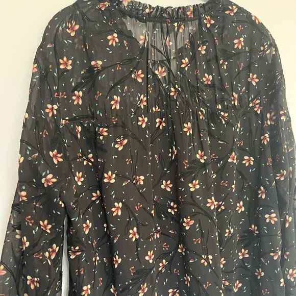 Gently Used Daniel Rainn Long Sleeve Blouse - Picture 5 of 9